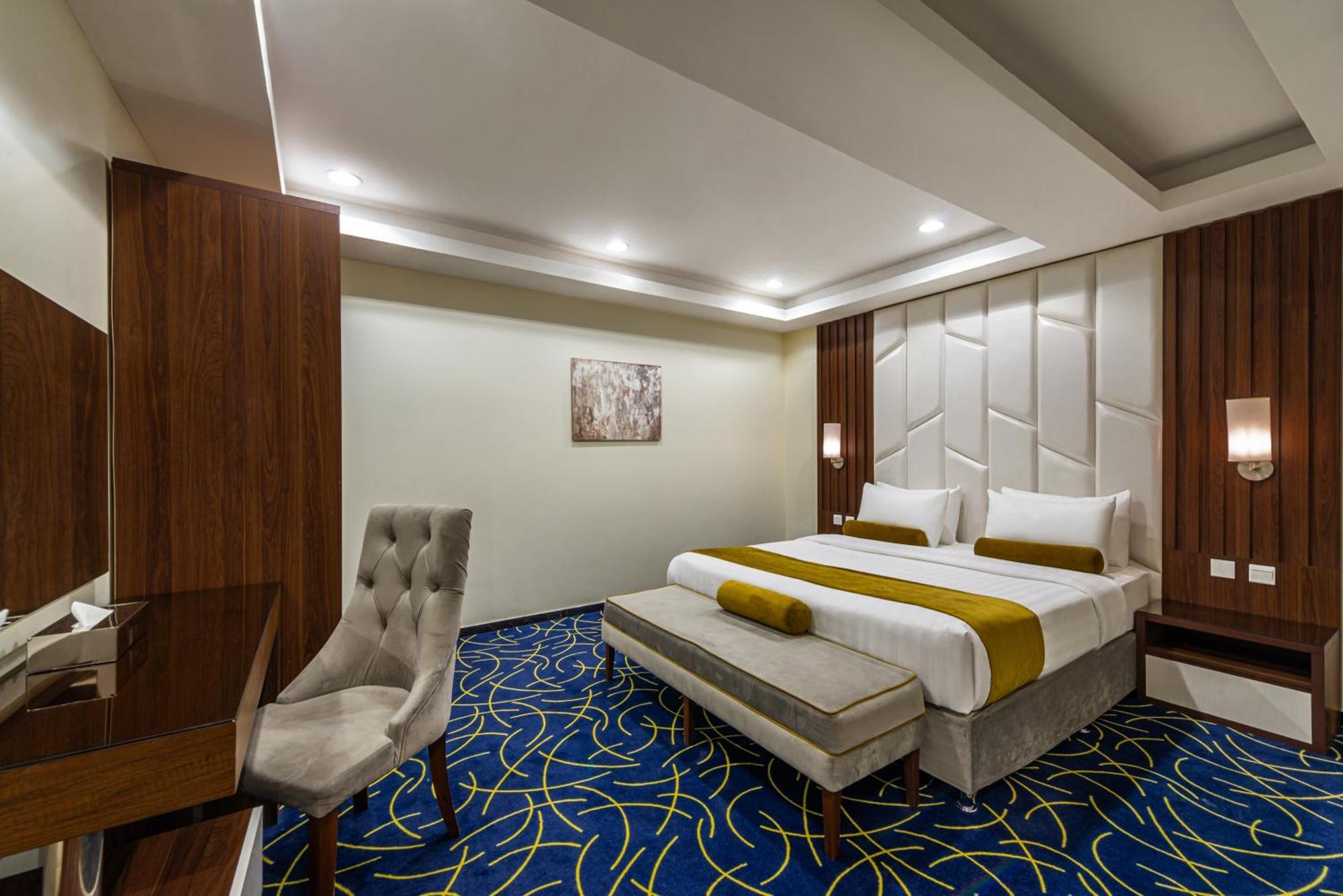 The Palace Hotel Suites Khamis Mushait Εξωτερικό φωτογραφία