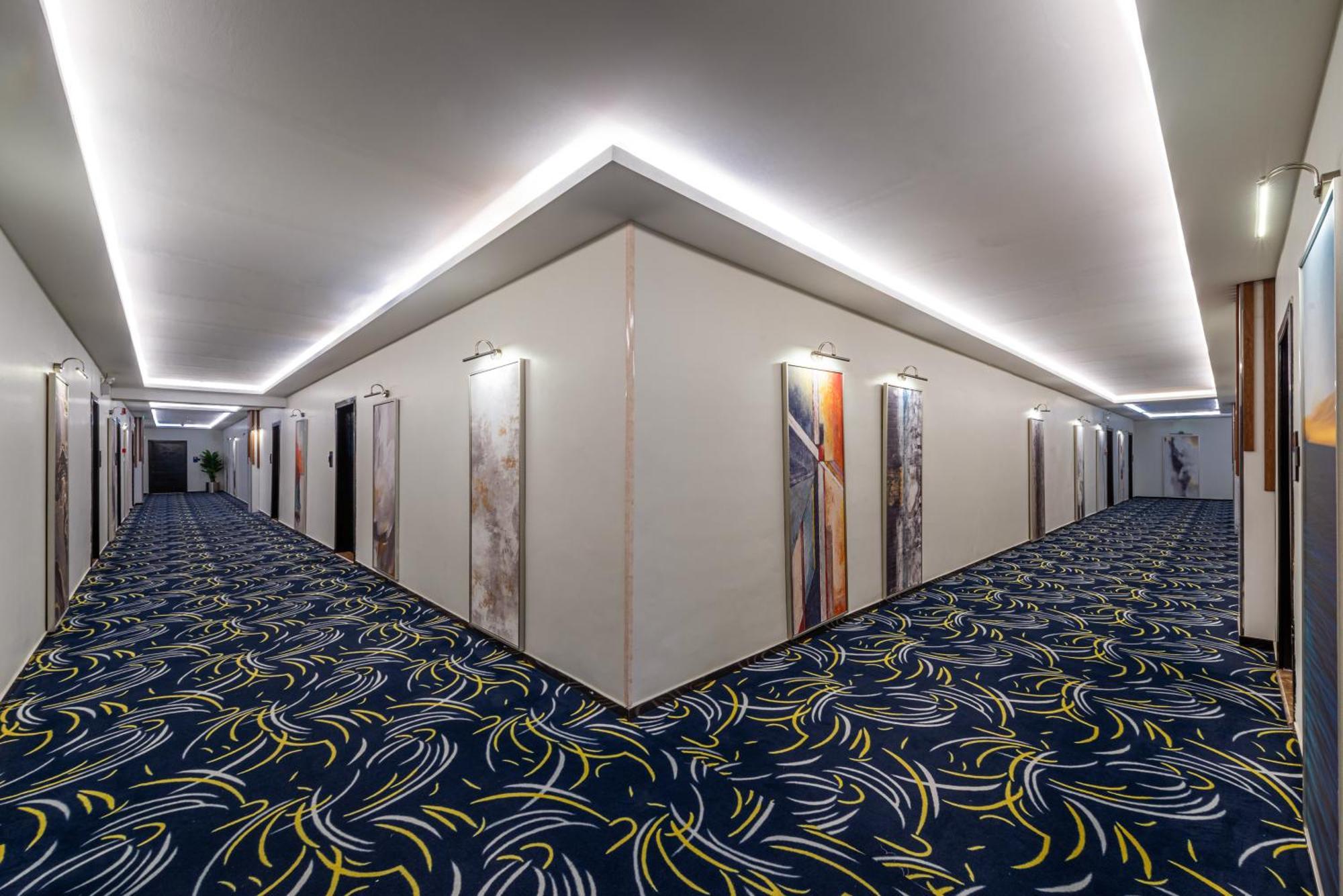 The Palace Hotel Suites Khamis Mushait Εξωτερικό φωτογραφία
