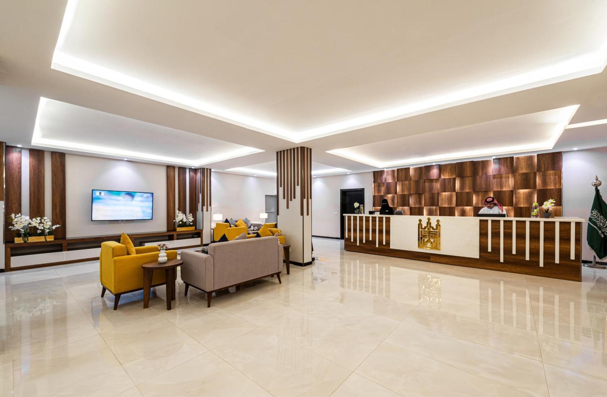 The Palace Hotel Suites Khamis Mushait Εξωτερικό φωτογραφία