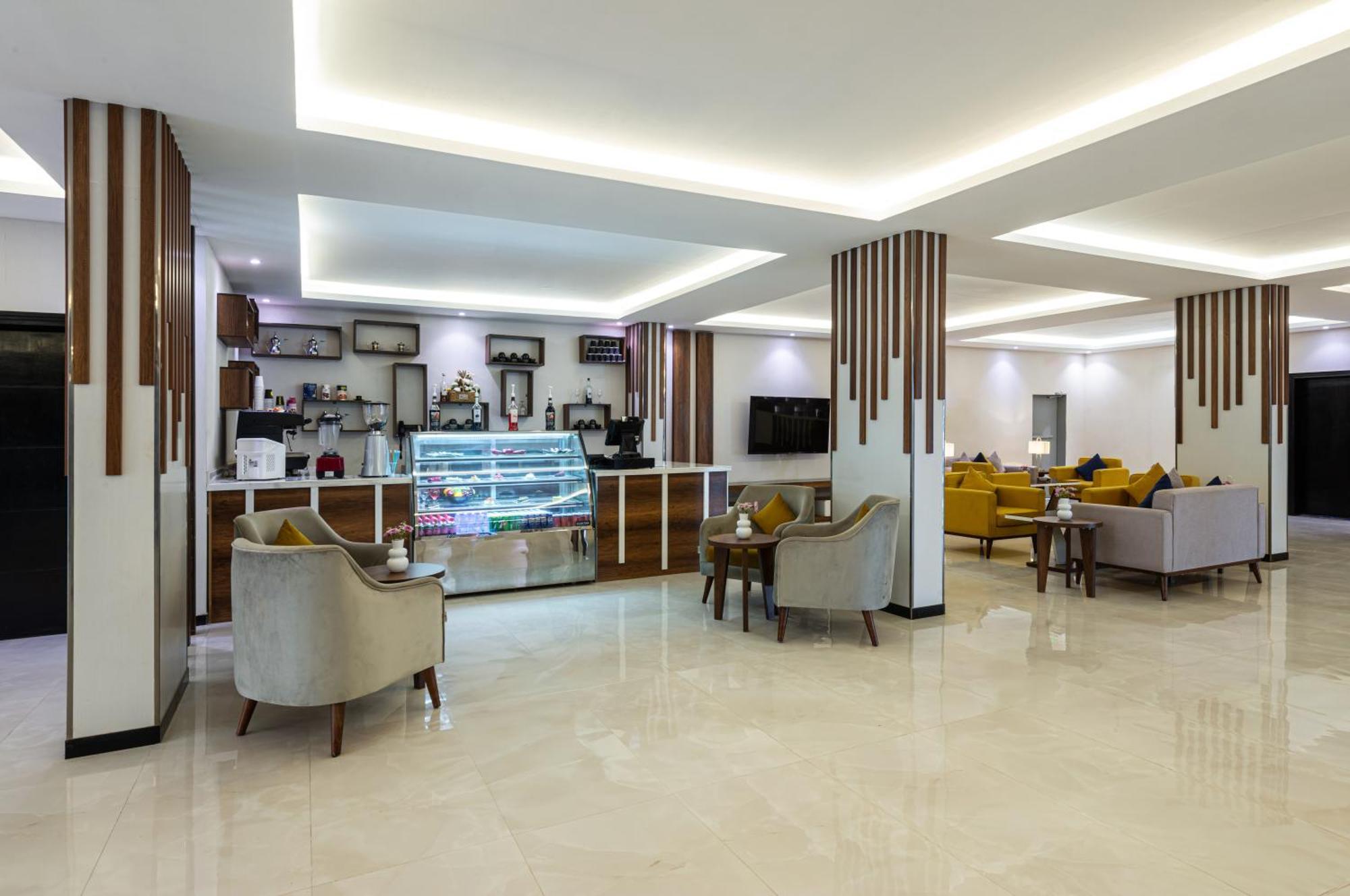 The Palace Hotel Suites Khamis Mushait Εξωτερικό φωτογραφία