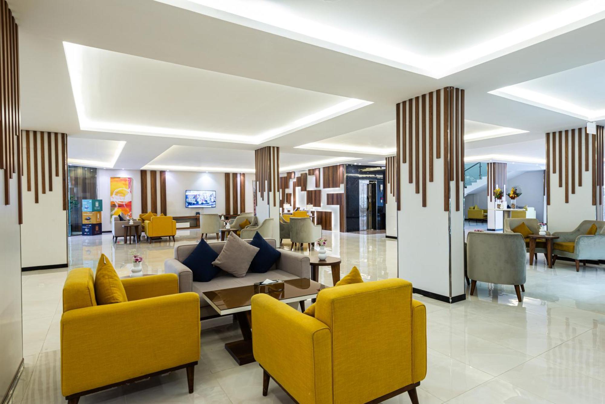 The Palace Hotel Suites Khamis Mushait Εξωτερικό φωτογραφία